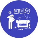 Barang menumpuk di ruang tamu